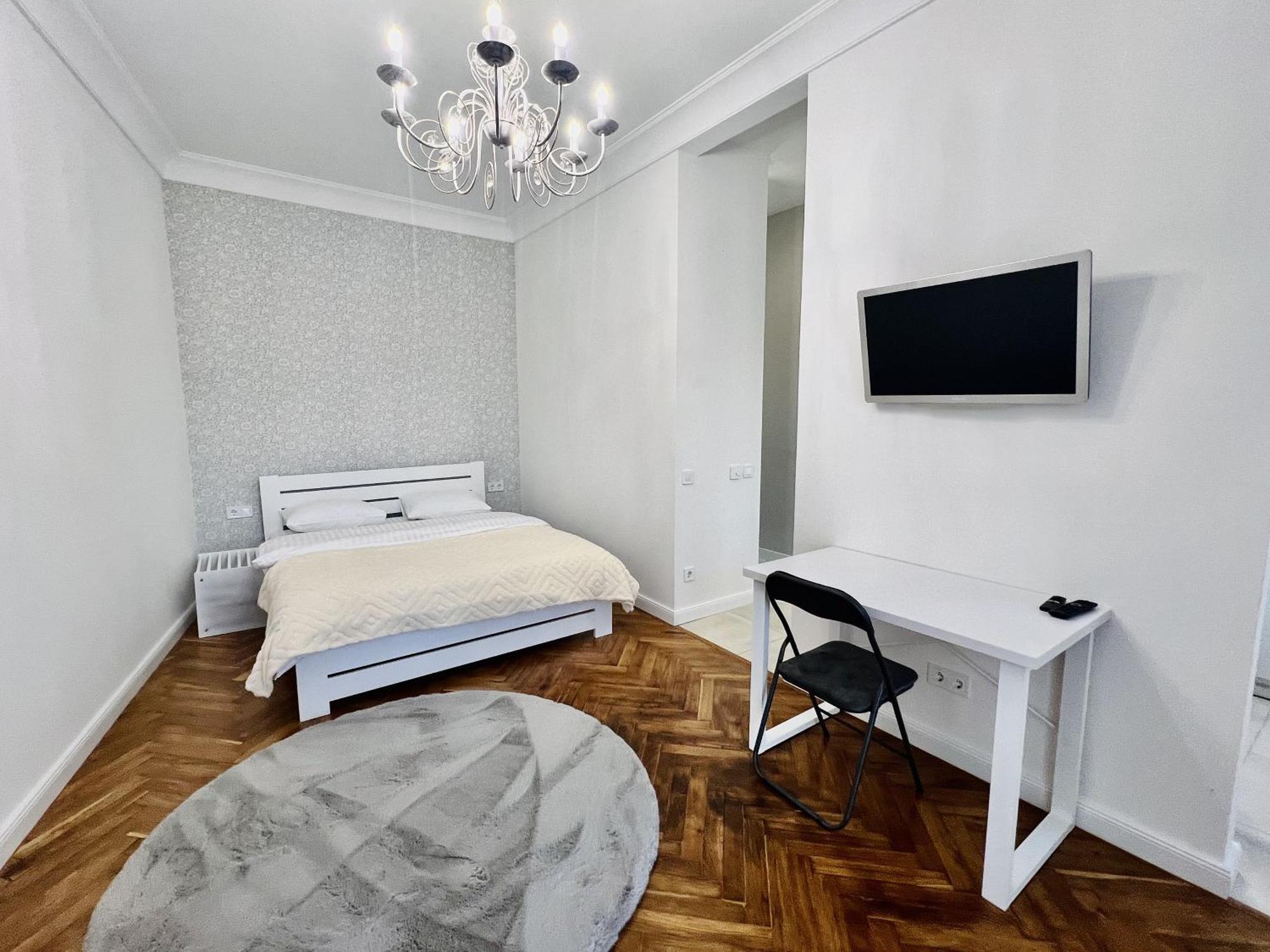 Kyiv Old Town Apartment Near Golden Gate Exterior photo